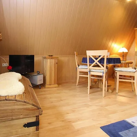 Am Duemmer See, بيت للعطل Perlin